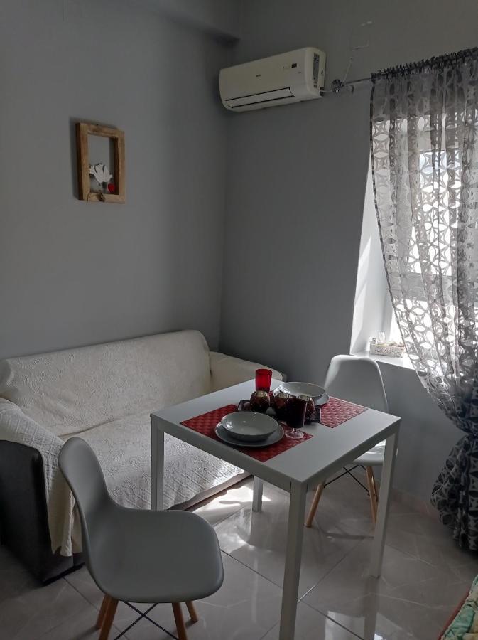 Moshovia Studio Κάρπαθος Στο Κέντρο Και Ήσυχα Villa Ngoại thất bức ảnh